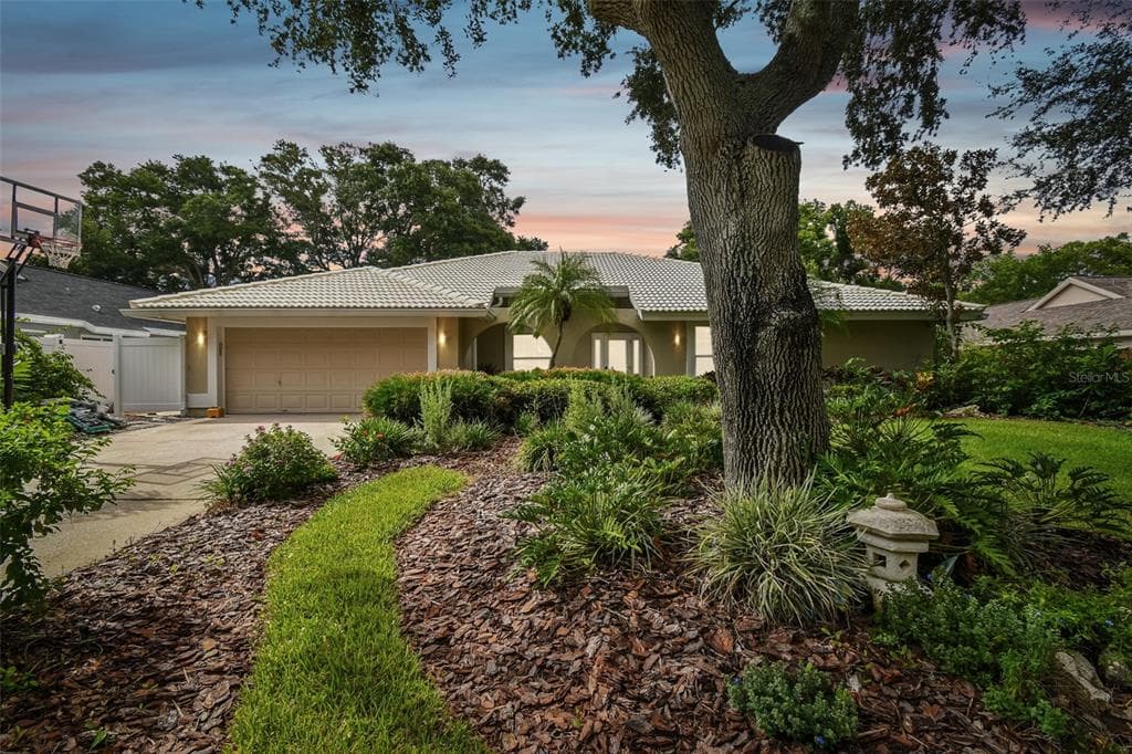 1534 SAND HOLLOW COURT PALM HARBOR, FL 34683