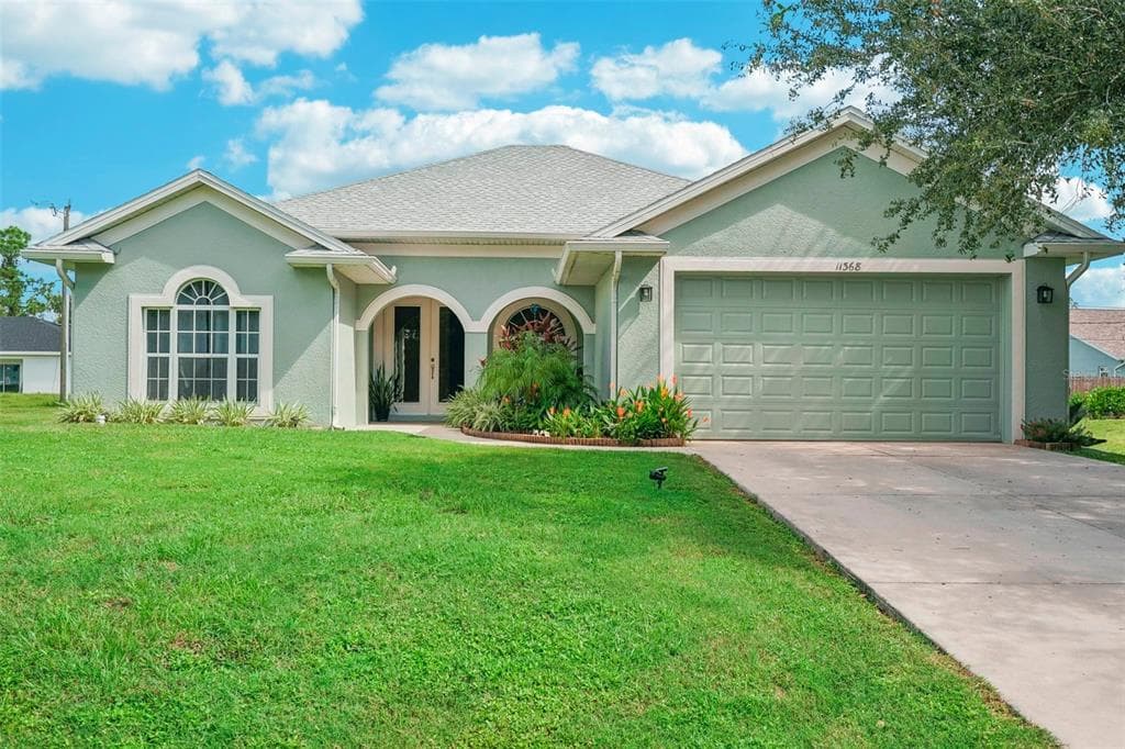 11368 BAGGOT AVENUE ENGLEWOOD, FL 34224