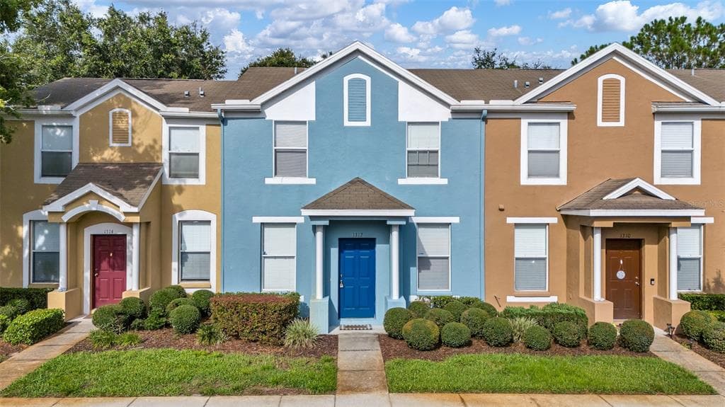 1312 DENMAN COURT WESLEY CHAPEL, FL 33543