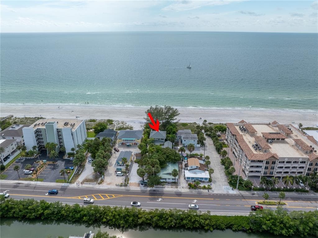 516 GULF BOULEVARD INDIAN ROCKS BEACH, FL 33785