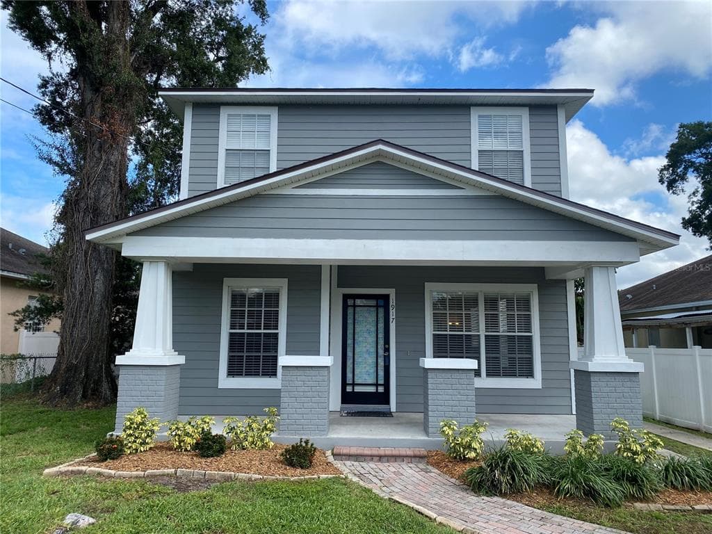 1917 W CLUSTER AVENUE