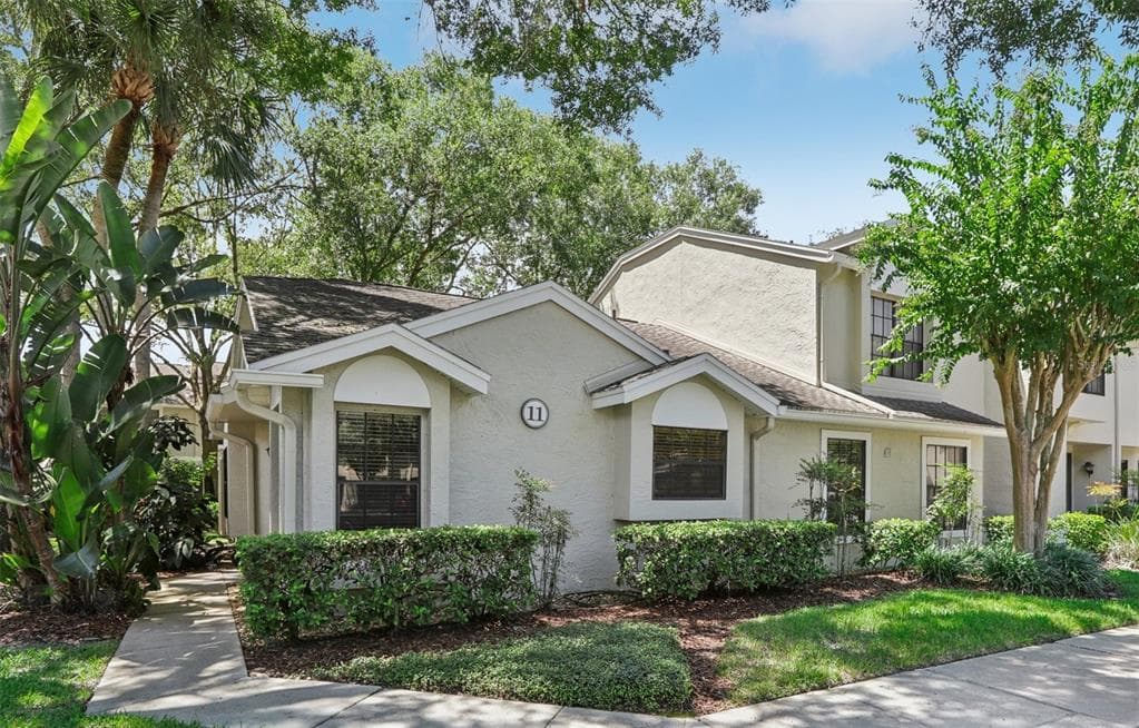 5100 BURCHETTE ROAD UNIT 1100 TAMPA, FL 33647
