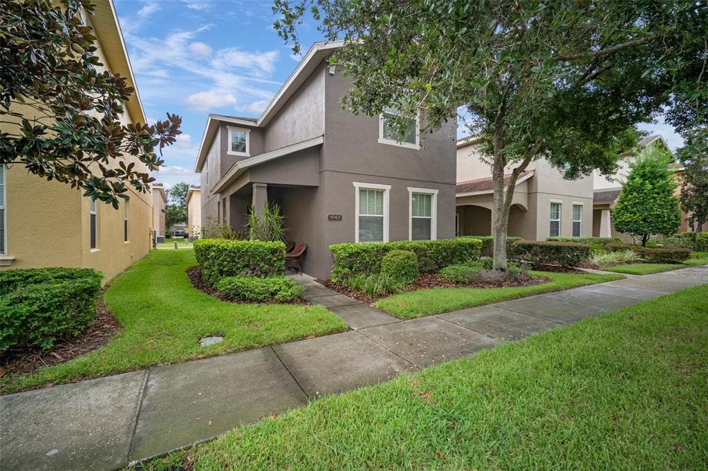 9043 ASPEN HOLLOW PLACE RIVERVIEW, FL 33578
