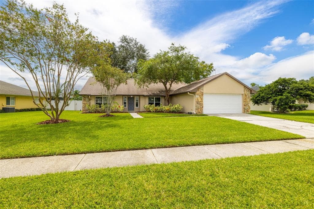 15019 SOUTHFORK DRIVE TAMPA, FL 33624