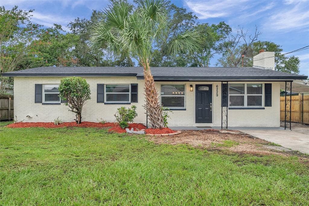 6229 S CHURCH AVENUE TAMPA, FL 33616