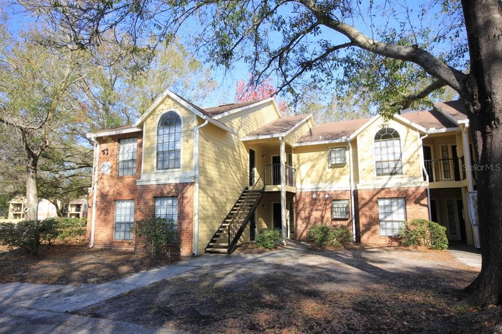 8630 MALLARD RESERVE DRIVE UNIT 104 TAMPA, FL 33614