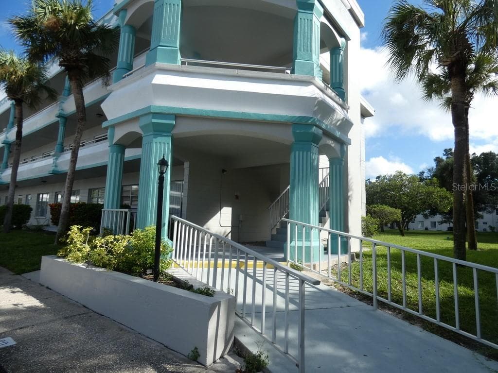 2370 JAMAICAN STREET UNIT 56 CLEARWATER, FL 33763