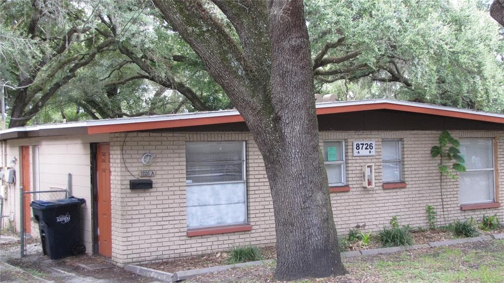 8726 N 48TH STREET UNIT A TAMPA, FL 33617