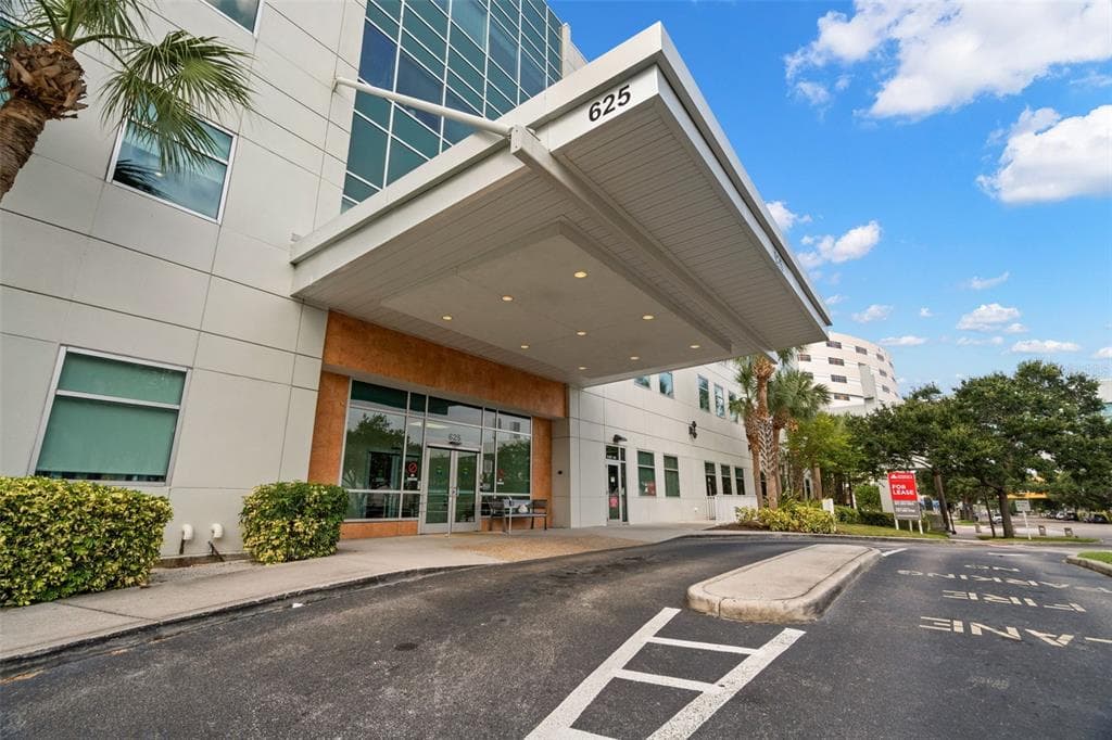 625 6TH AVENUE S UNIT 405