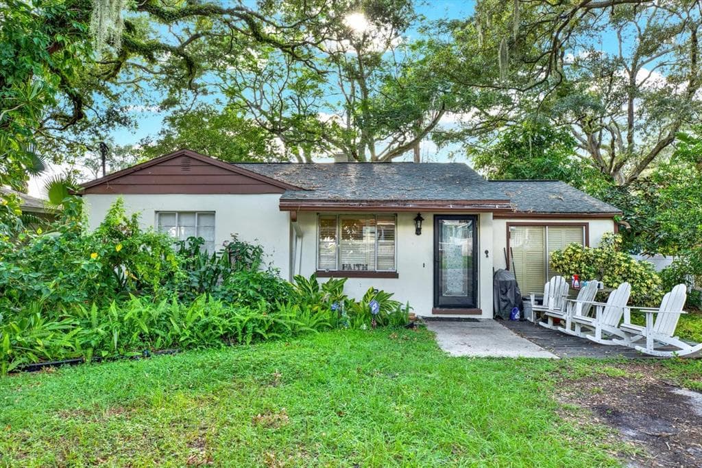 7706 N DARTMOUTH AVENUE TAMPA, FL 33604
