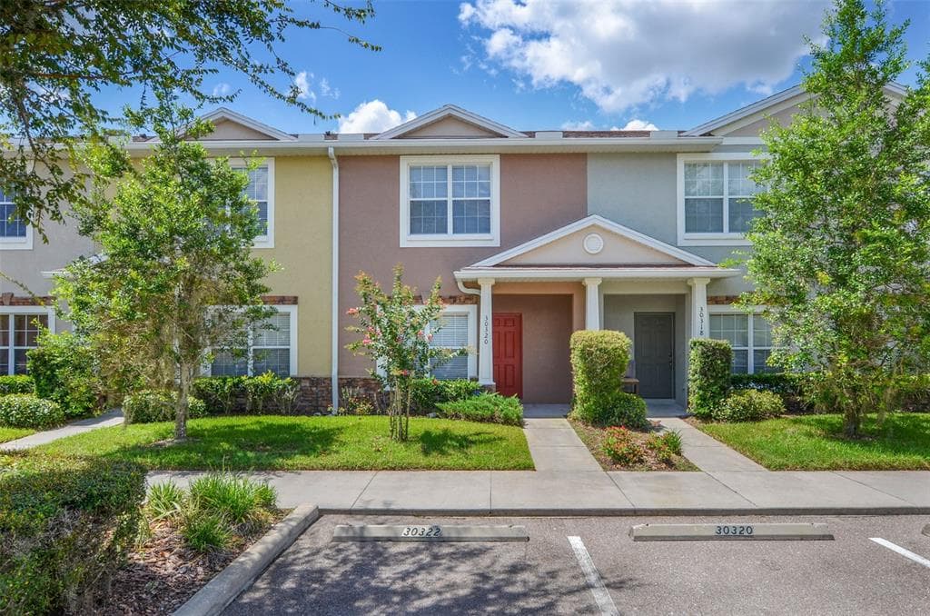 30320 ELDERWOOD DRIVE WESLEY CHAPEL, FL 33543