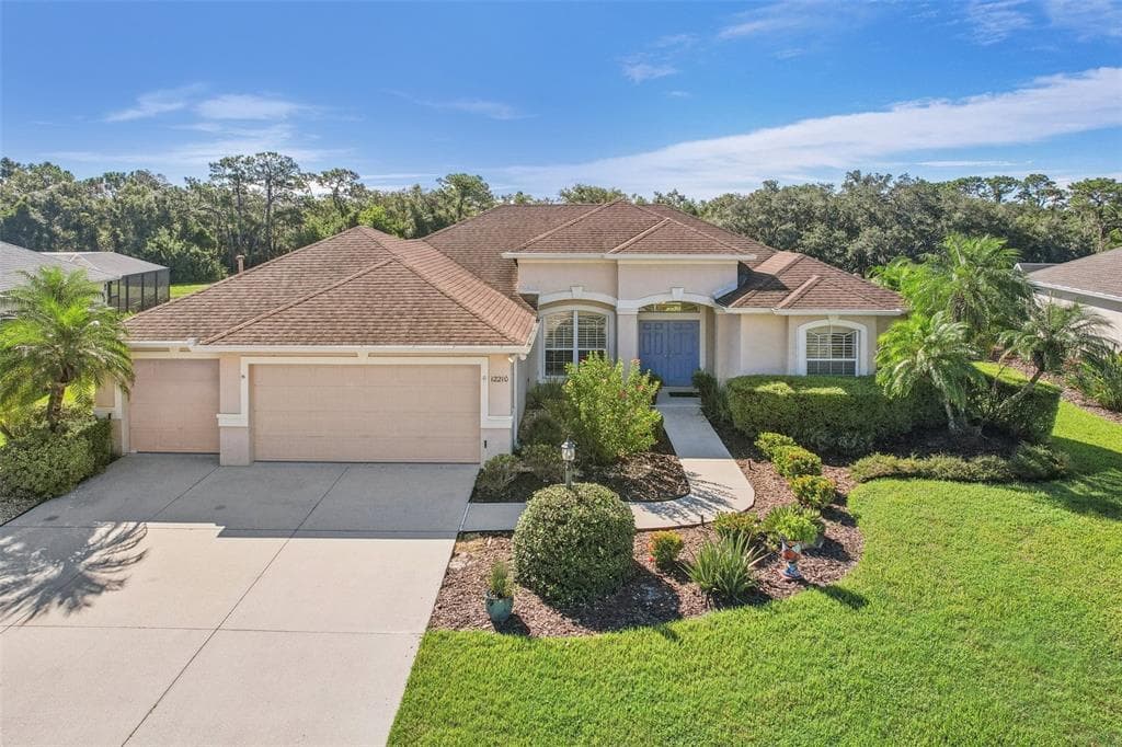 12210 CLUBHOUSE DRIVE LAKEWOOD RANCH, FL 34202