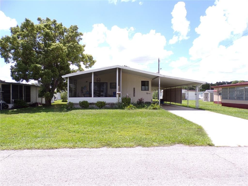 37250 8TH AVENUE ZEPHYRHILLS, FL 33542