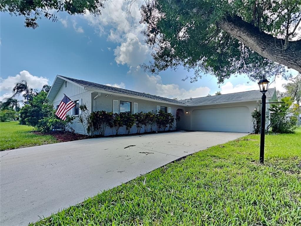 4918 ITHACA LANE SARASOTA, FL 34243