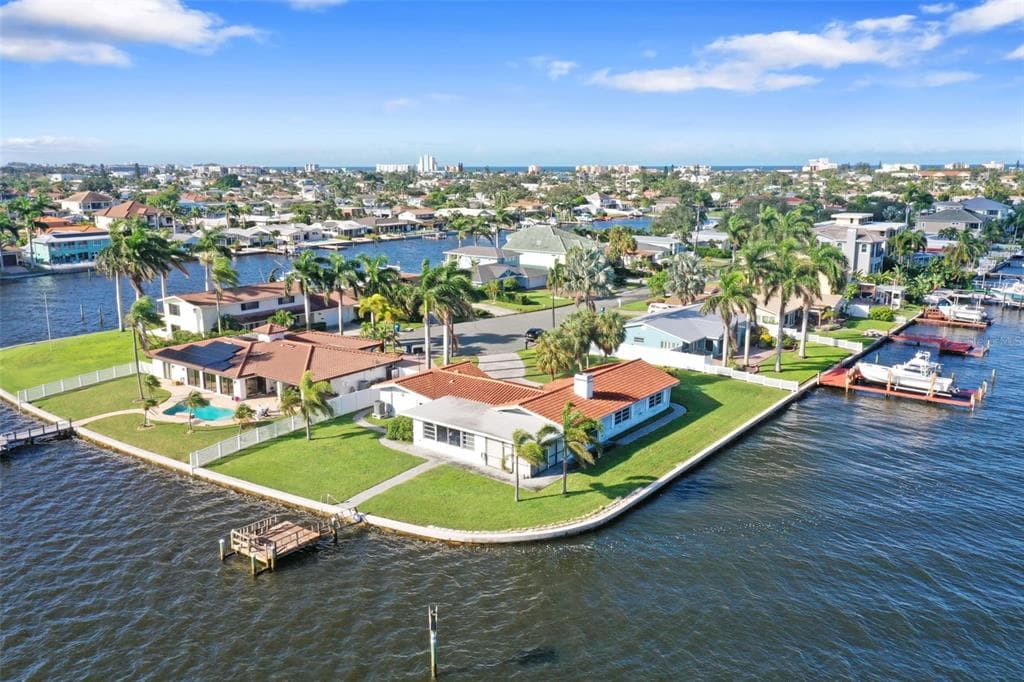 840 123RD AVENUE TREASURE ISLAND, FL 33706