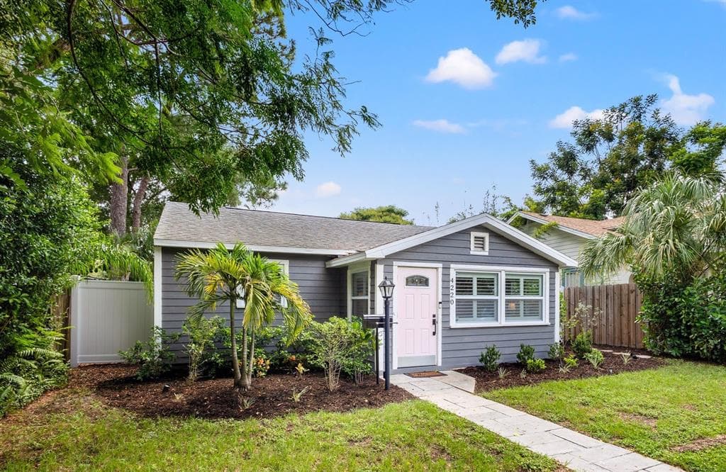 4220 10TH AVENUE N ST PETERSBURG, FL 33713