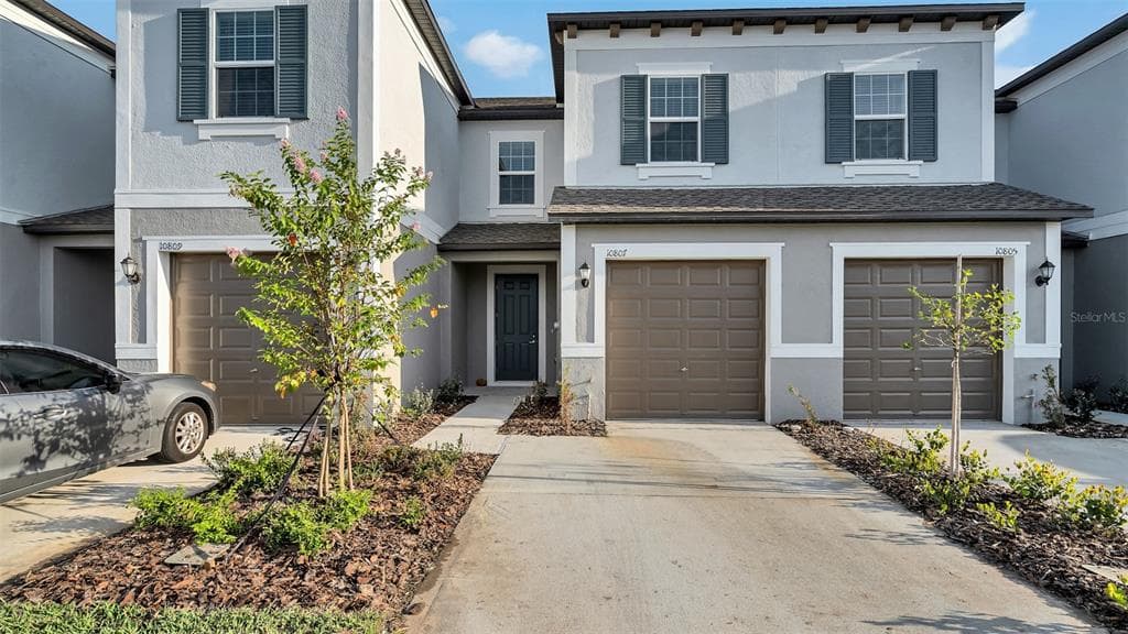10807 FOWLERS BLUFF COURT TAMPA, FL 33647