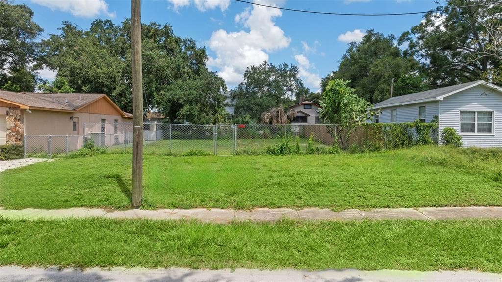 0 E 20TH AVENUE TAMPA, FL 33605