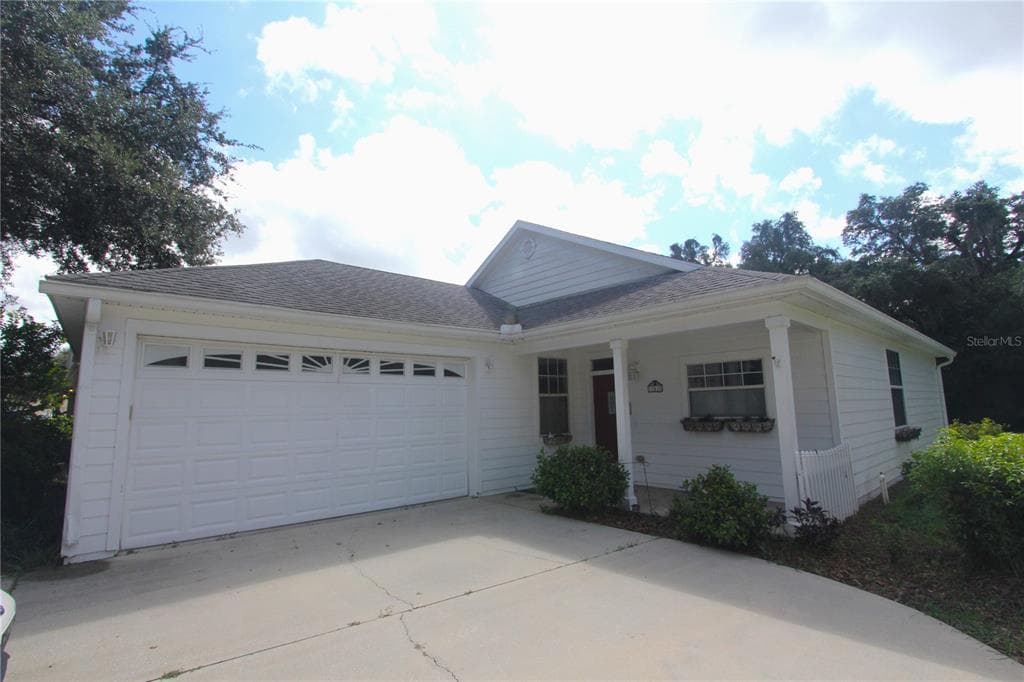 37410 PICKETTS MILL AVENUE ZEPHYRHILLS, FL 33542