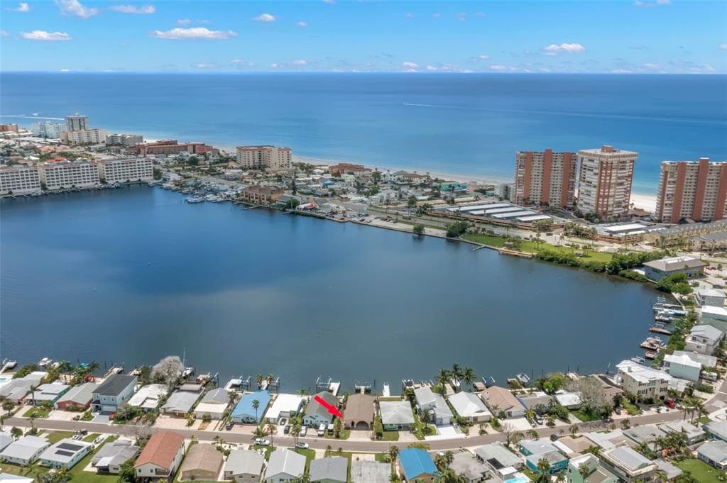 623 180TH AVENUE E REDINGTON SHORES, FL 33708