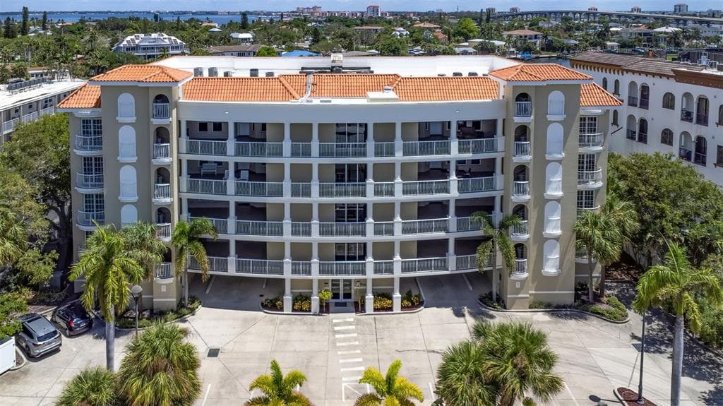3805 GULF BOULEVARD UNIT 205