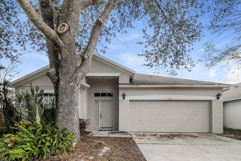 4233 KINGBIRD COURT ORLANDO, FL 32826