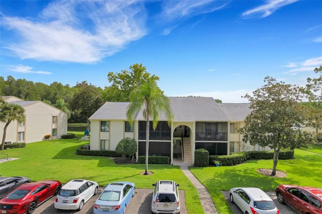 3141 LAKE PINE WAY UNIT A2 TARPON SPRINGS, FL 34688