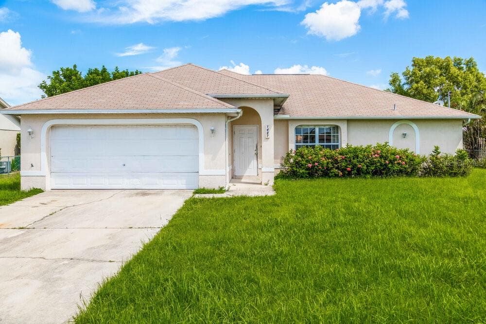 1427 SE 12TH STREET CAPE CORAL, FL 33990
