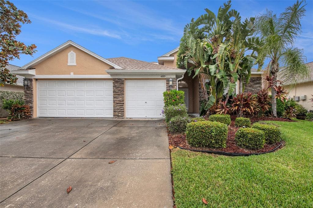 4883 W BREEZE CIRCLE PALM HARBOR, FL 34683