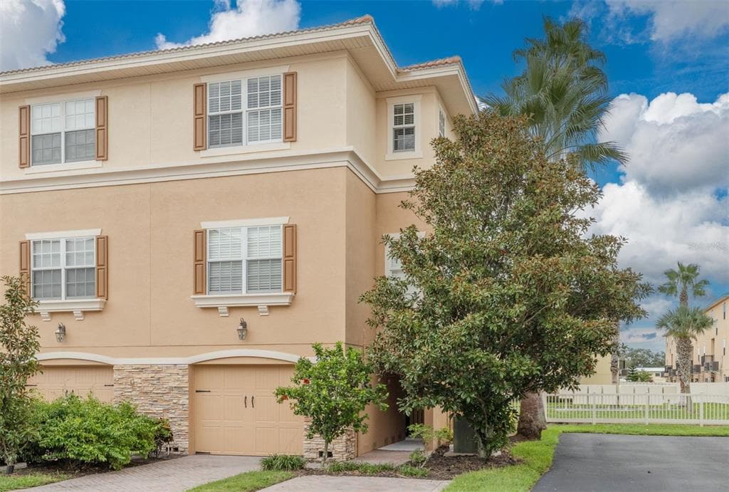 5026 HERRING COURT NEW PORT RICHEY, FL 34652