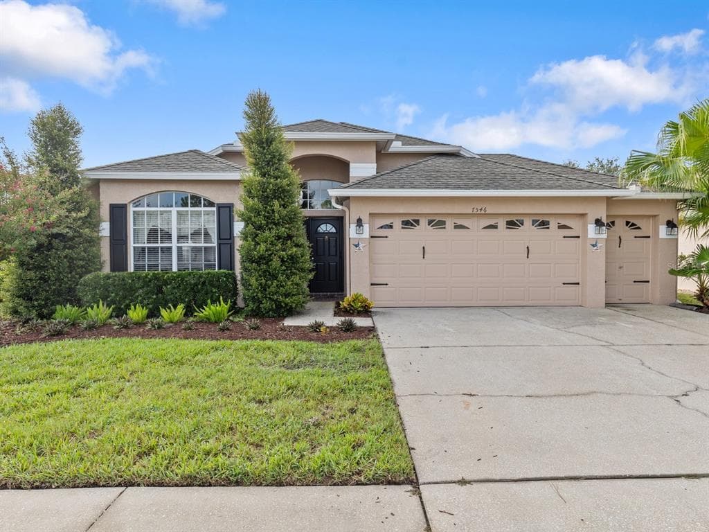 7546 KINNOW COURT LAND O LAKES, FL 34637