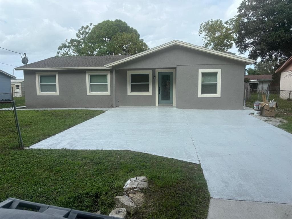 2413 S 76TH STREET TAMPA, FL 33619