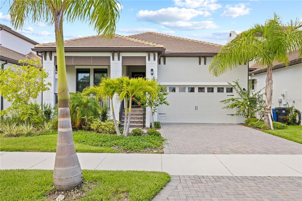 2632 YELLOW SUNDIAL LOOP RUSKIN, FL 33570