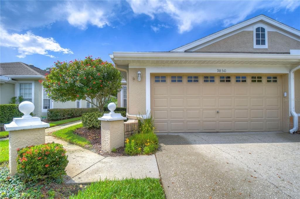 9850 BRIDGETON DRIVE TAMPA, FL 33626