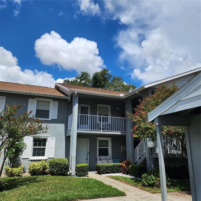 1438 MILLSTREAM LANE UNIT 205 DUNEDIN, FL 34698