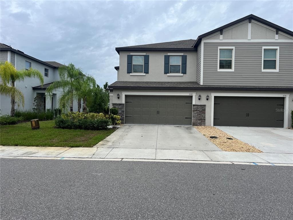 1585 ROSEVILLE STREET LUTZ, FL 33549
