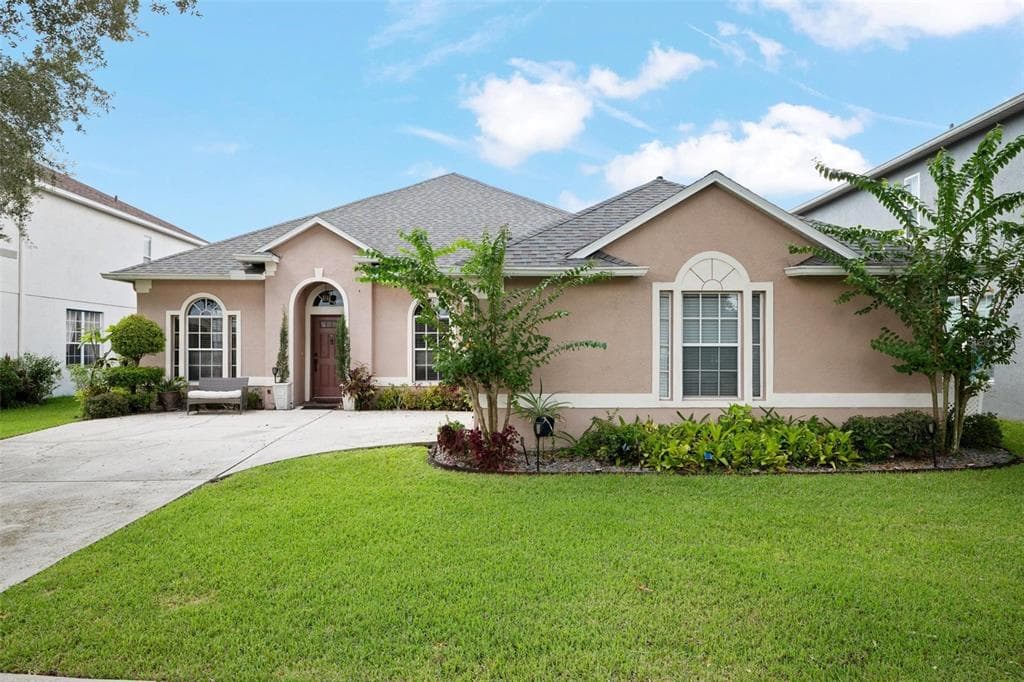 727 JUNE LAKE LANE BRANDON, FL 33510