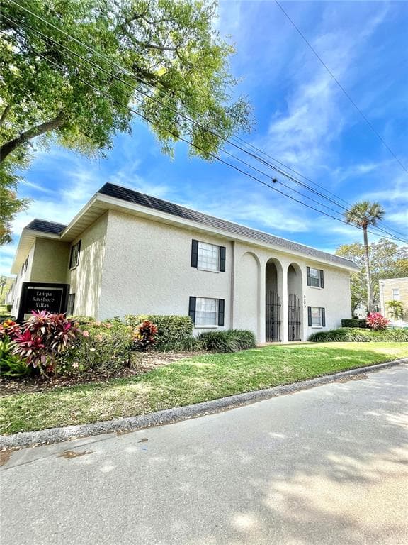 2207 S CAROLINA AVENUE UNIT #1 TAMPA, FL 33629