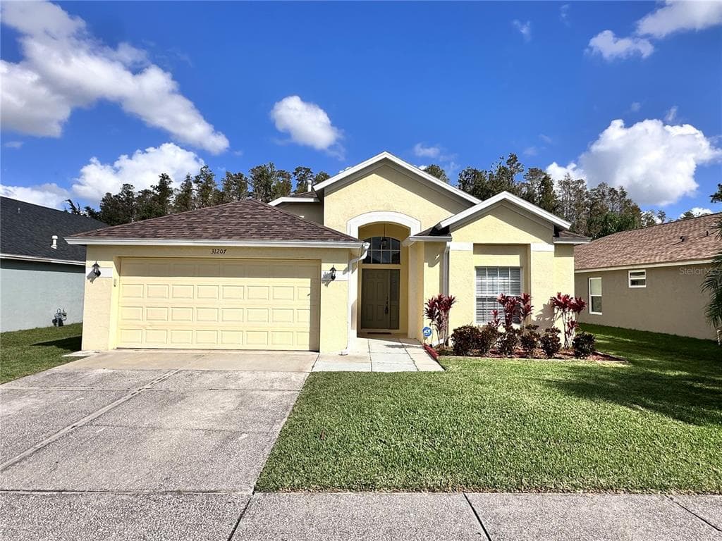 31207 CHATTERLY DRIVE WESLEY CHAPEL, FL 33543