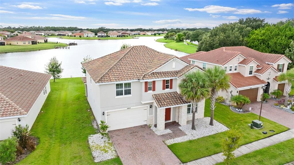 3802 CARRICK BEND DRIVE KISSIMMEE, FL 34746