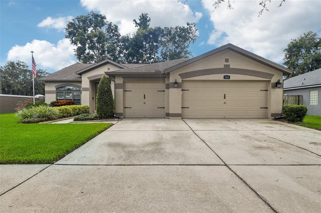 2835 LAUREL LEAF DRIVE VALRICO, FL 33594
