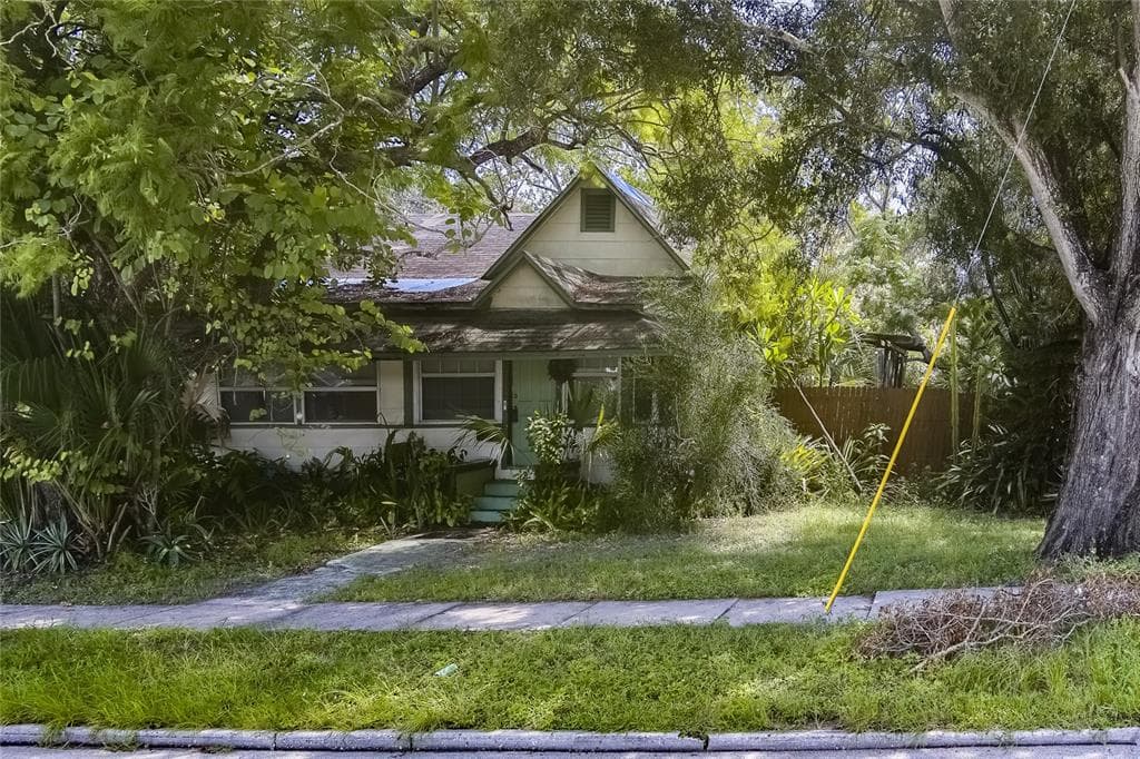 1500 39TH STREET S ST PETERSBURG, FL 33711