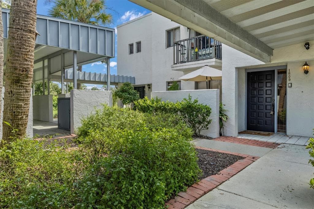 1809 VILLAGE COURT UNIT 1809 MULBERRY, FL 33860