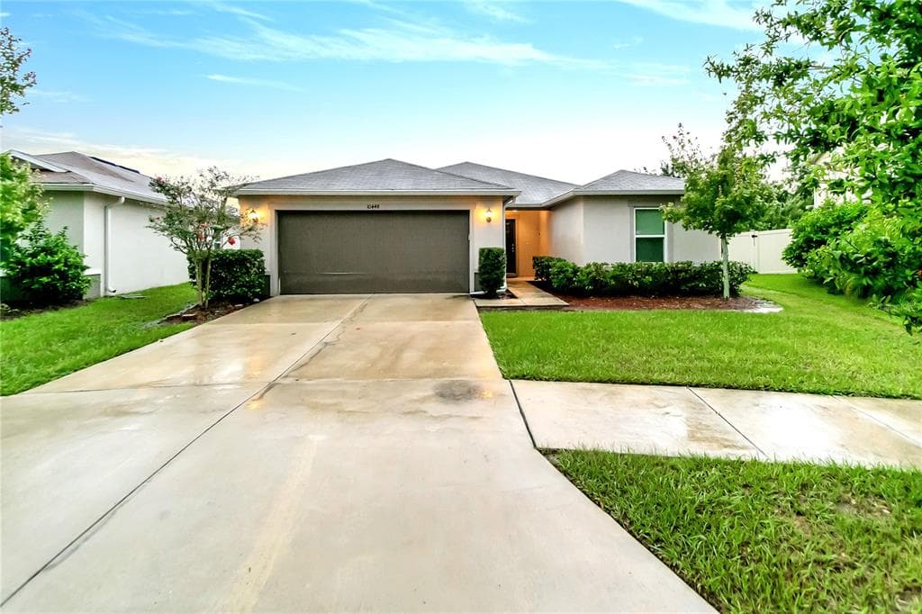 10448 LAGUNA PLAINS DRIVE RIVERVIEW, FL 33578