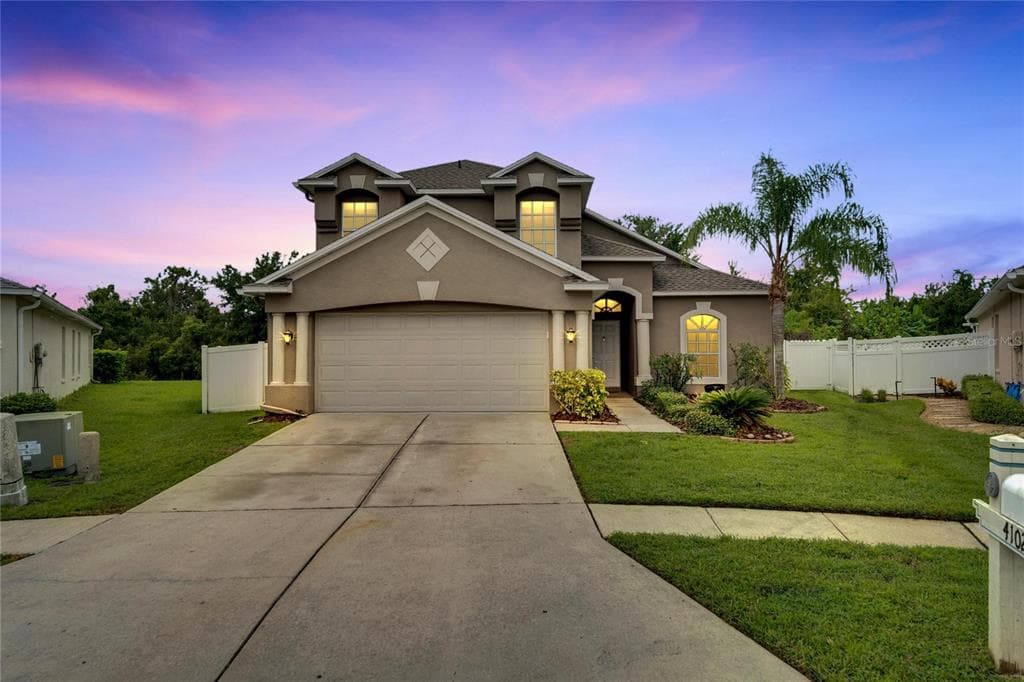 4102 MEDBURY DRIVE WESLEY CHAPEL, FL 33543