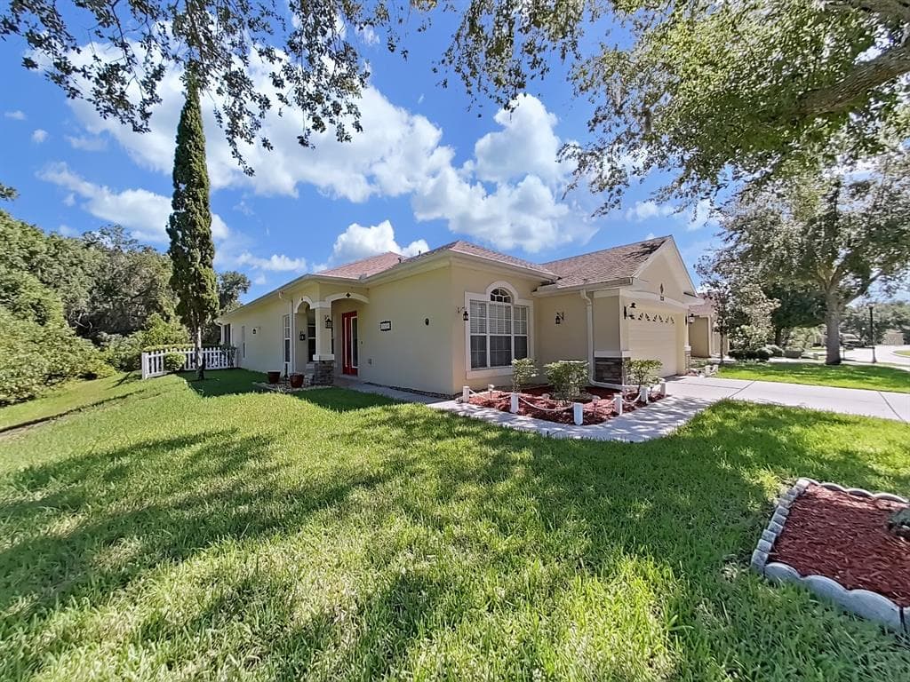 11201 BELLE HAVEN DRIVE NEW PORT RICHEY, FL 34654