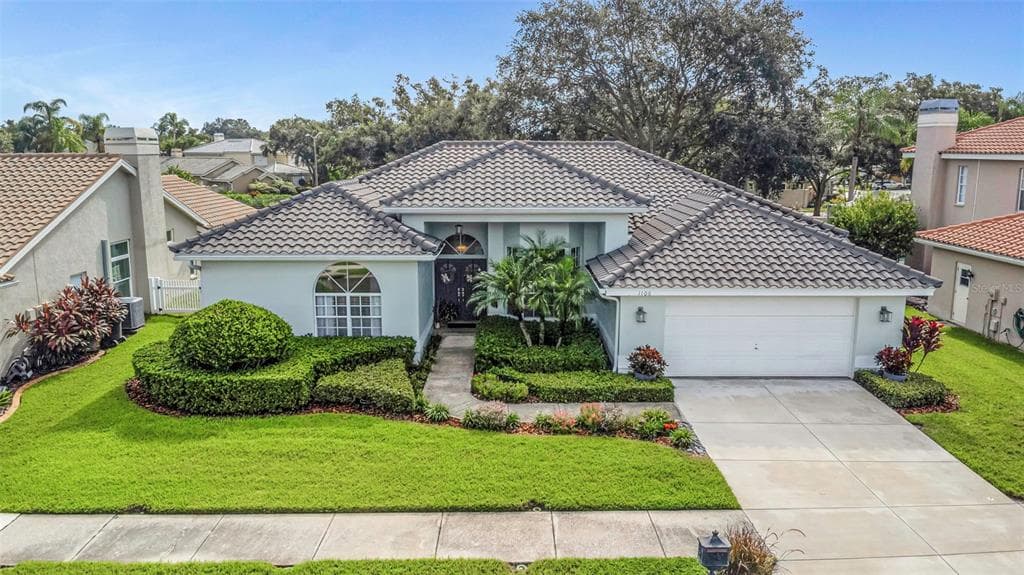 1106 GLENN LANE SAFETY HARBOR, FL 34695