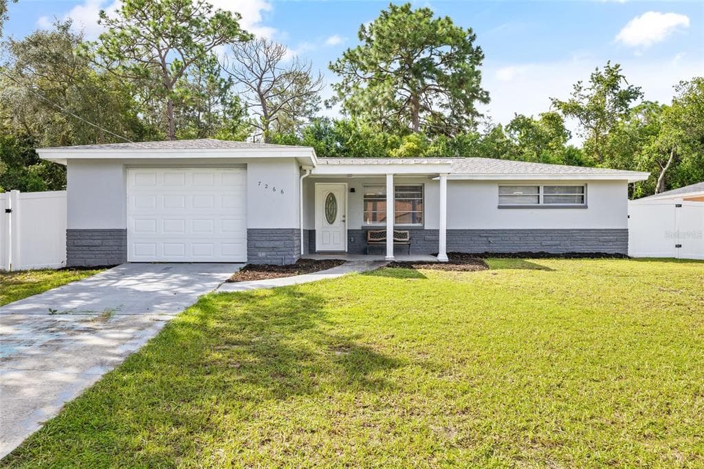 7266 APACHE TRAIL SPRING HILL, FL 34606