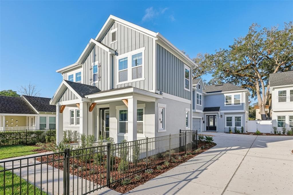2302 DEPAUW AVENUE ORLANDO, FL 32804