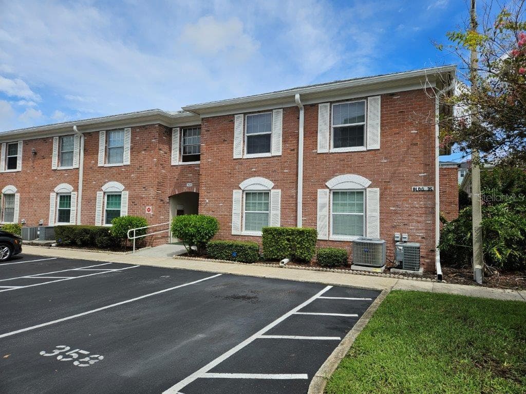 3565 41ST TERRACE S UNIT 232 ST PETERSBURG, FL 33711